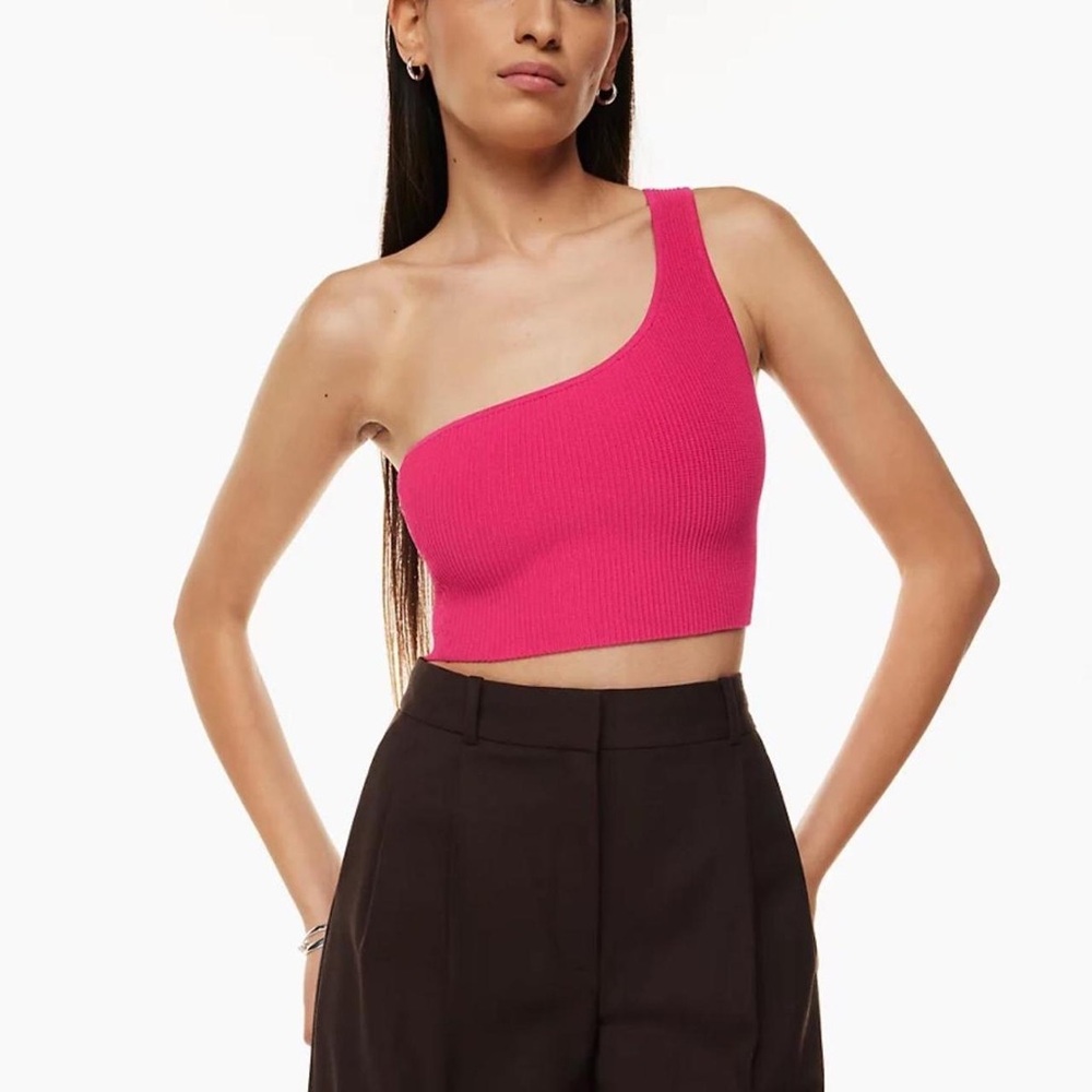 🛍️ [Babaton] crop top